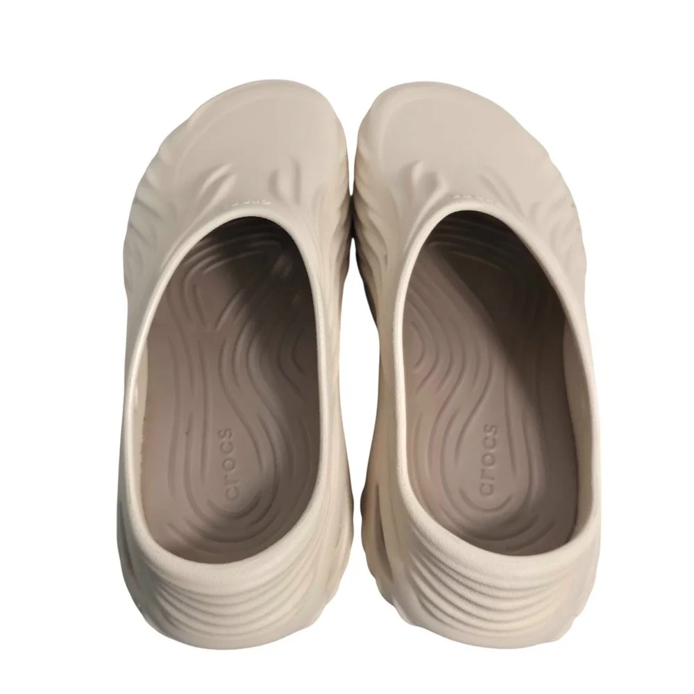 Crocs Echo Wave Clogs Mens 9 Womens 11 Almond Tint Beige NWT Unisex 210521-0LL‎